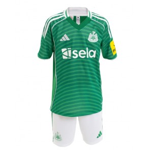 Newcastle United Sven Botman #4 Udebanetrøje Børn 2025-26 Kortærmet (+ Korte bukser)